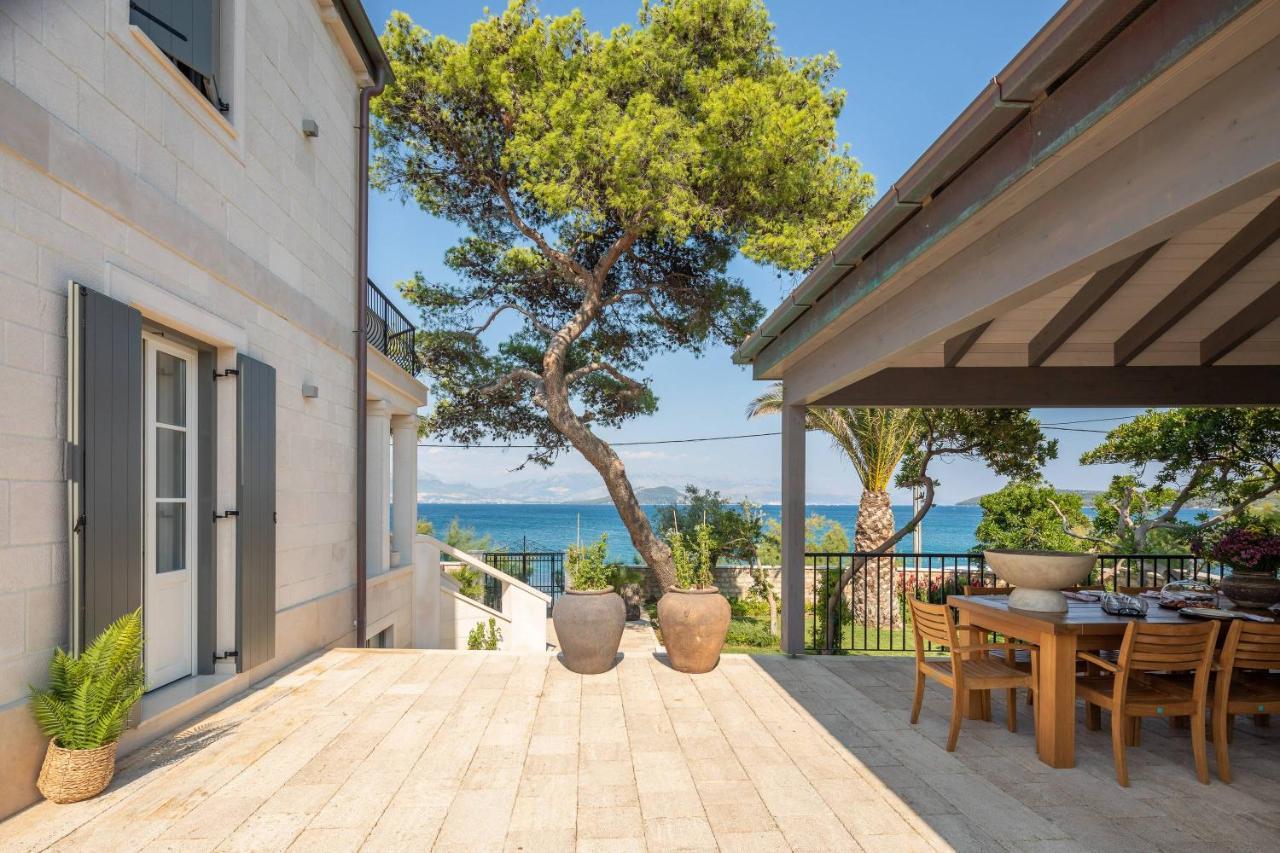Villa L'Orizzonte Слатине Экстерьер фото
