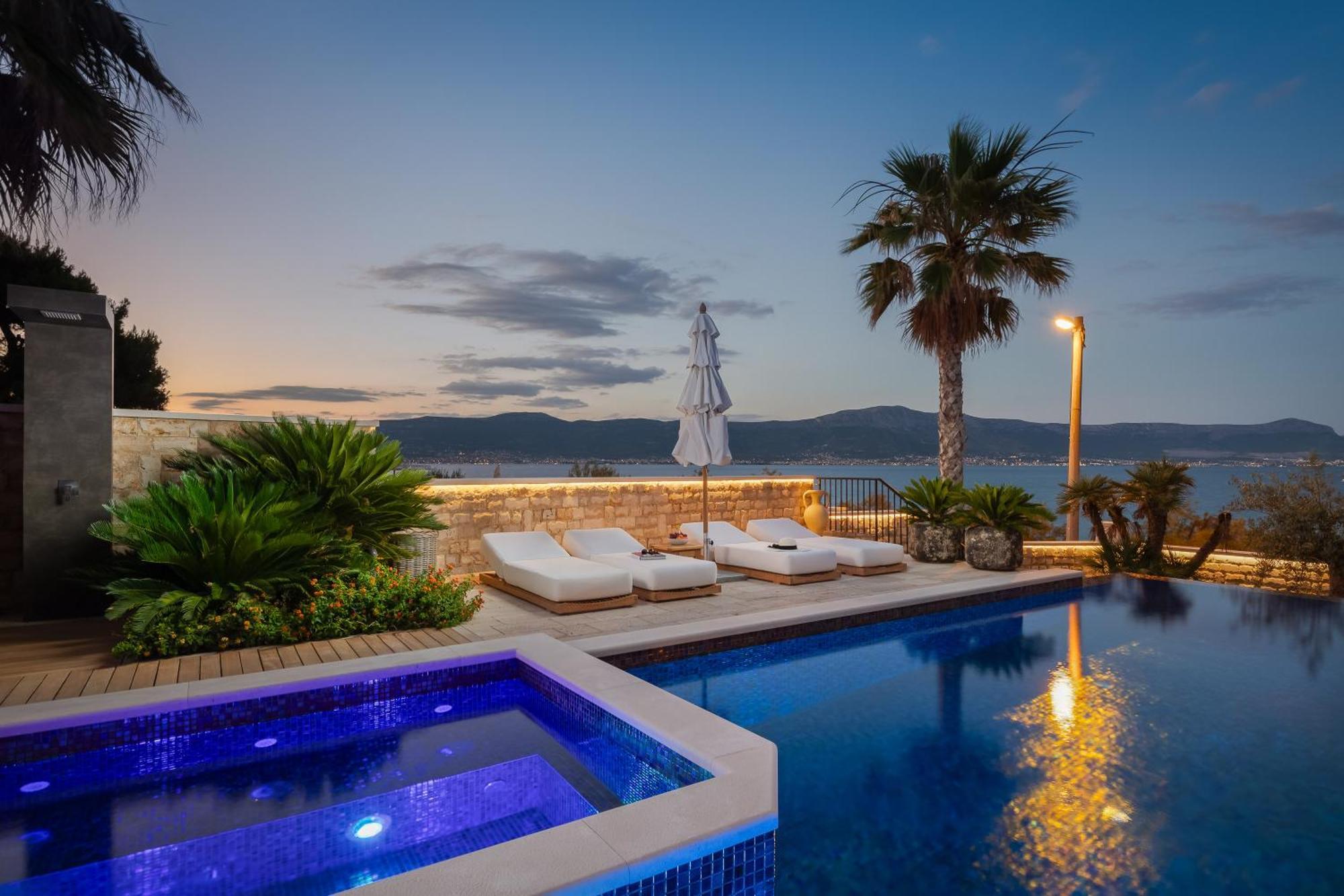 Villa L'Orizzonte Слатине Экстерьер фото