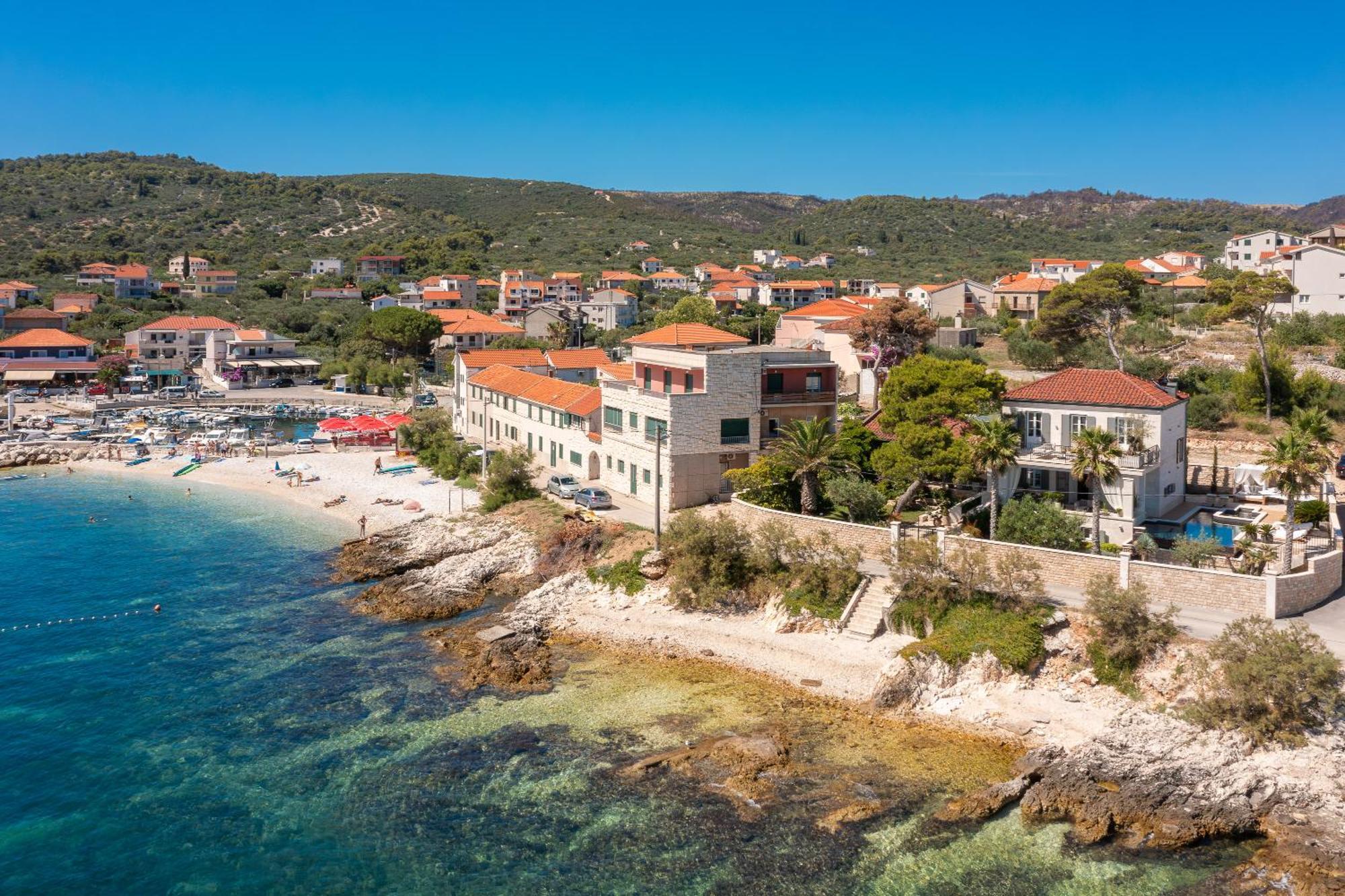 Villa L'Orizzonte Слатине Экстерьер фото